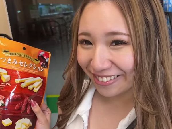 【ヤリマンJDと即ハメ♡】 へそ出しギャルのお持ち帰り成功！ ホテルで即パコ、ノリノリでヤリまくり！