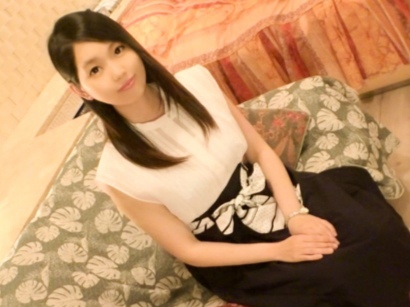 【騎乗位クイーンの乱れっぷり】 童顔美少女がエロモード全開！ 自ら腰を振り、快感を貪る騎乗位セックスに没頭♡