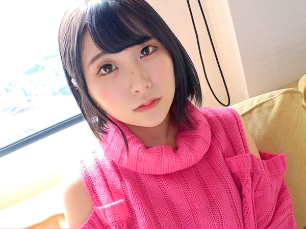 【ギャルバーの裏メニュー】 店員とホテルで秘密のイチャイチャ♡ 激しく揺れる美巨乳とエロい腰使いに昇天！