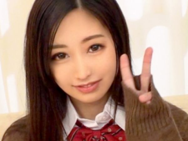 【小さなロリっ娘の挑戦】 141cmのミニマムボディが巨根に襲われる！ イラマチオで喉奥をガチガチに突かれちゃう♡