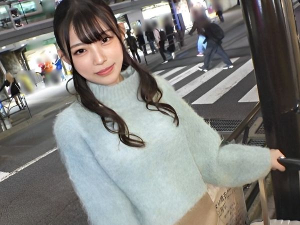 【美尻色白美少女】美しい女が性的に魅力的な姿を見せる、性行為による体の興奮を描く！一緒に楽しむべき！