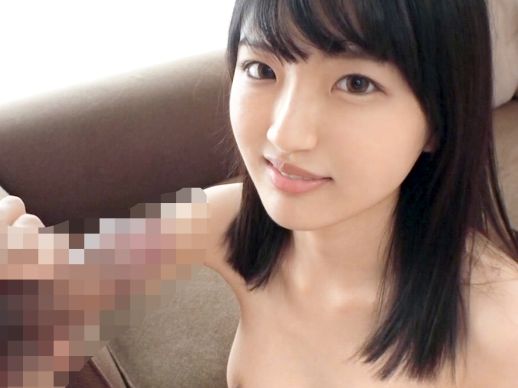 【新卒女子のうぶな羞恥SEX】カメラの前で初々しい恥じらいの初ファック！カメラの存在を忘れて快感に浸る女のSEX！