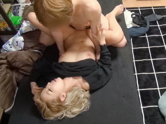 【素人】かなり強めにギャル成分の入った女性です！この手の女はノリでその気にさせれば簡単！コロッとセックスまで持ち込む！