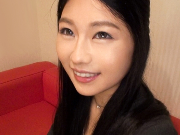 【黒髪OLのエビ反り絶頂】『やだ…気持ちよすぎる…』清楚な美人OLが、激ピストンでエビ反りアクメ連発！黒髪ロングが乱れる姿がエロかわいい♡