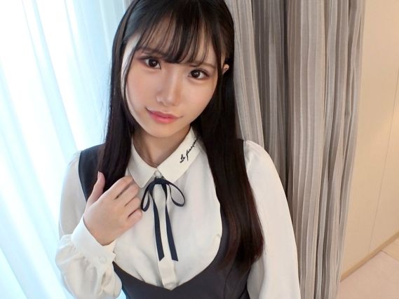 【コンカフェ女子】巨乳店員さんが淫らプレイ！顔に見合わない卑猥な騎乗位でセックスに興じるっ！！