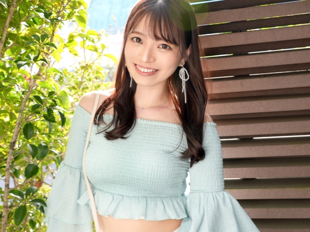 ＜素人×OL＞高身長色白スリム美乳で美脚の美少女♫巨根に悦び喉奥までずっぼり咥え♡生ハメ鬼突き絶叫アクメで逝き乱れ♪