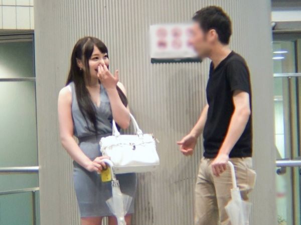 【彼氏NTR計画】「ダメ…でも気持ちいい…」Fカップ美巨乳JDが彼氏の依頼で他人チンポに堕ちる！膣内を激しく擦り上げられ、快楽に抗えず彼氏を裏切る背徳のセックス！美巨乳が揺れる淫らな姿は必見！