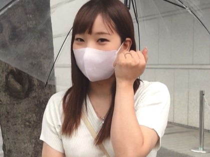 【禁断の火遊び】『旦那じゃ物足りないの…』欲求不満な人妻が不倫相手に夢中！ねっとり乳首舐めと激しい腰振りで快楽に溺れる淫乱妻♡