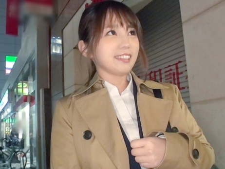 【巨乳OLの危険な誘惑】『仕事帰りに一杯どう？』ナンパした巨乳OLがエチエチボディで誘惑！柔らかおっぱいでパイズリされ、ギンギンになったチ●コでOLマ●コを激突き！仕事のストレスをセックスで発散！