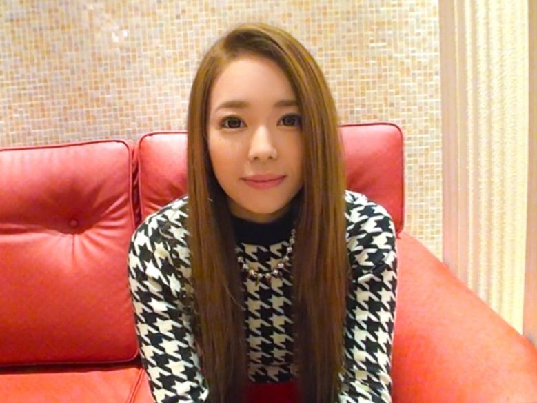 【ギャルの本気汁ダダ漏れSEX】『ヤバイ…止まらない…』手マンだけでマン汁垂れ流し！感じまくりのギャルがチンポをズボズボ突かれて、エッチな汁まみれでイキまくる！♡