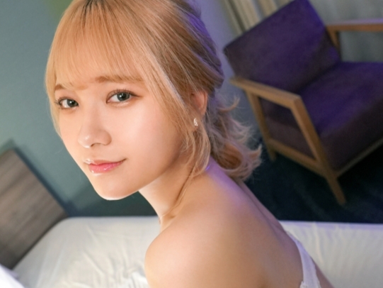 【むっちり巨乳お姉さん】『ダメ…出ちゃう…』びちょびちょマンコを激ピストン！膣内かき回され、感じまくりで大洪水♥ビンビンの肉棒に喘ぎまくるエロい姿が最高！！