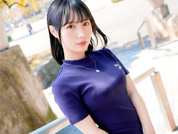 【元タレントJDの初体験】『気持ち良すぎる…』色白美肌の女子大生がAVで大胆デビュー！パイパンま●こに激ピストンされ、タレント時代の清楚なイメージを覆す淫乱っぷり！初撮りとは思えないエロさに興奮必至♥︎