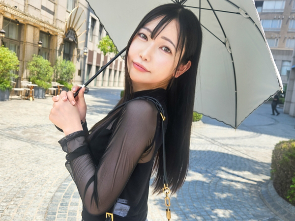 【黒髪巨乳美女のストレス解消セックス】『今日は思いっきり乱れたい…』素人美女が濃厚フェラでチンポをご奉仕！正常位で生チンポを挿入され、巨乳を揺らしながら感じまくる！