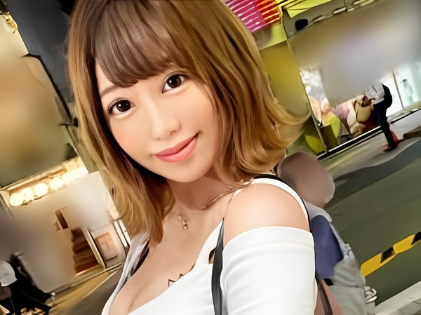 ＜コンカフェ娘＞「気持ち、イイッ♥」じゅぼじゅぼ音を立てて濃厚フェラする女！相当快楽感じてます！！