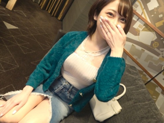 【爆乳奥様】この奥さんデリ嬢です！まぁエッチな身体してるもんねぇ！家に閉まっておくにはもったいないデカパイ犯します！