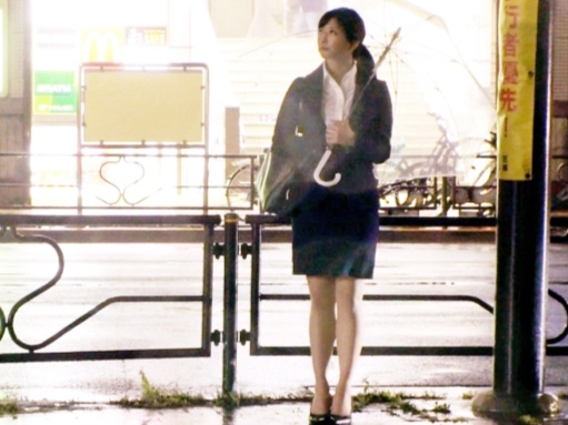 ＜OL×即パコ＞程よい肉感で色白美乳のお姉さん♫パンスト着衣のオイルプレイで快楽解放♡早漏マンコは大洪水の大量潮吹き♪