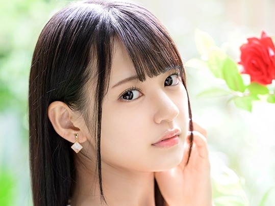 【スレンダー美少女のザーメンまみれ】無垢な顔を歪ませ、ドロドロの精液を顔射されちゃう！可愛い顔が白濁液で汚される瞬間を激撮！♡